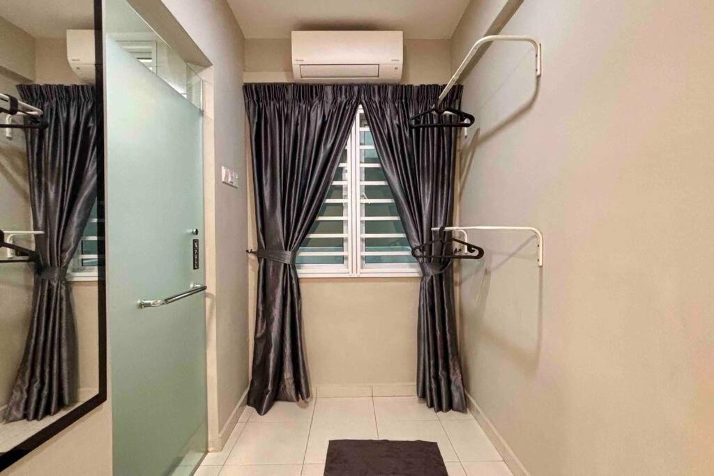 Appartamento Cozy Modern Spacious 8Pax S Pice Penang Bayan Lepas Esterno foto